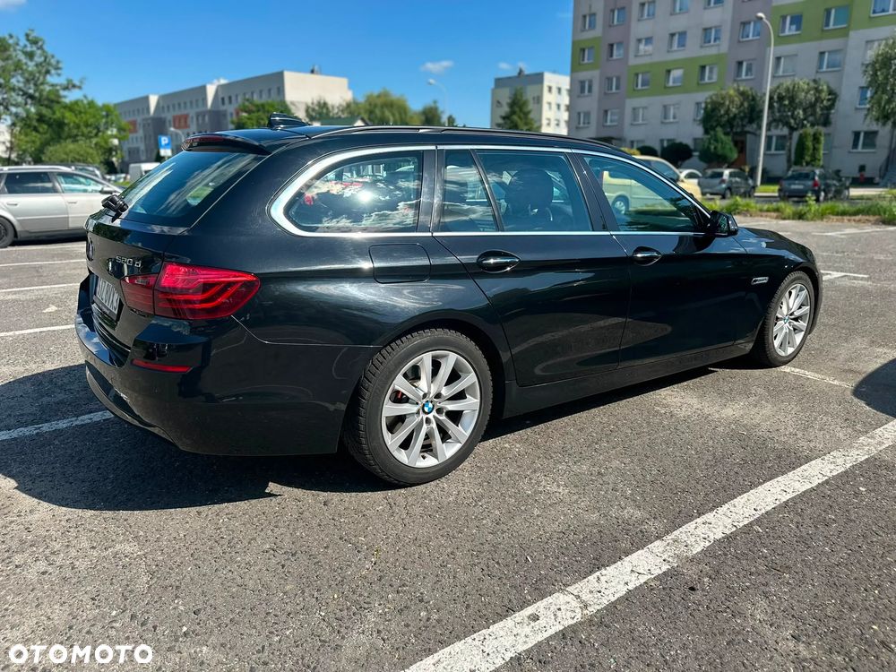 BMW Seria 5 520d Luxury Line - 16