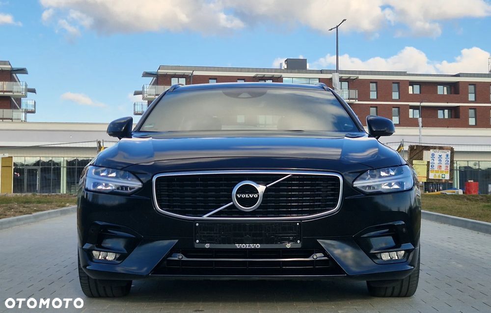 Volvo V90 D4 Geartronic R Design - 10