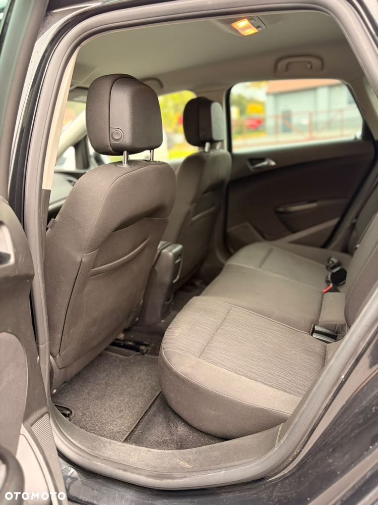 Opel Astra - 20