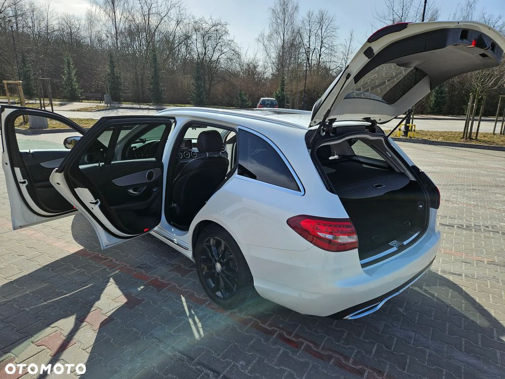 Mercedes-Benz Klasa C 200 (BlueTEC) d 7G-TRONIC Exclusive - 12