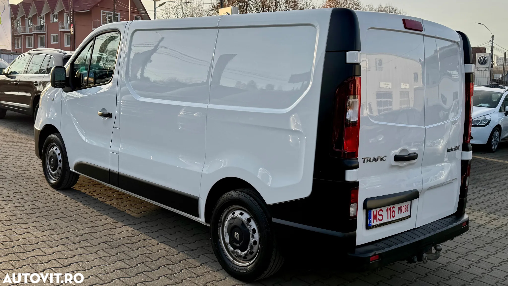 Renault Trafic - 9