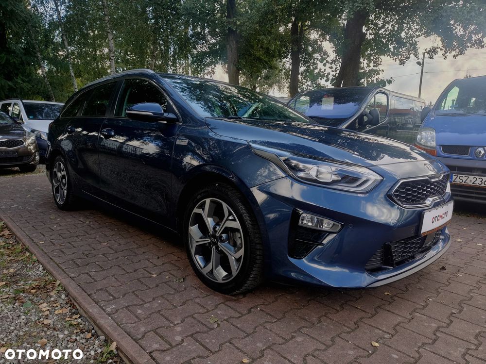 Kia Ceed 1.6 CRDi DCT Platinum Edition - 3