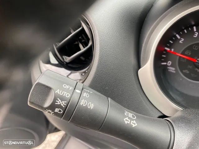 Nissan Juke 1.2 DIG-T N-Connecta - 32