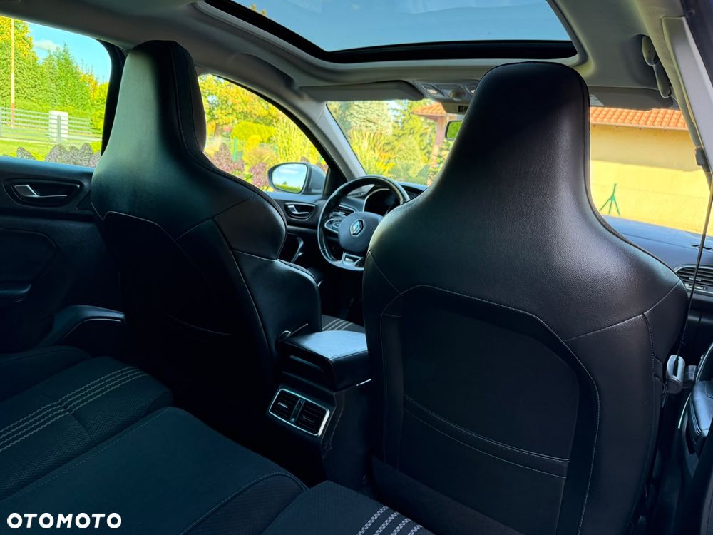 Renault Megane TCe 140 GPF GT LINE - 17