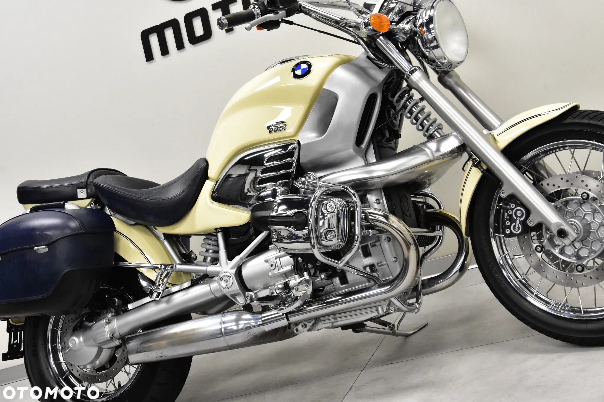 BMW R - 11