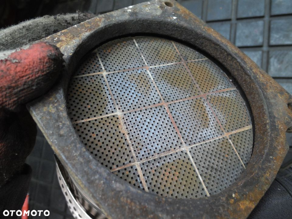 PEUGEOT 307 2,0HDI FILTR CZĄSTEK DPF  TRPSAF015 - 2