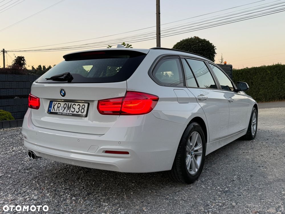 BMW Seria 3 320d xDrive - 5