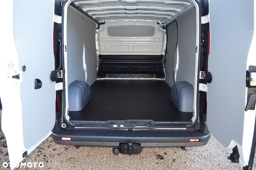 Renault TRAFIC DŁUGI LONG L2H1 JAK NOWY - 12