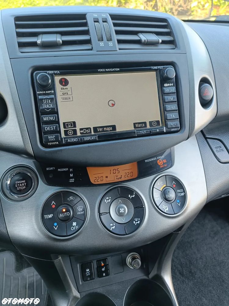 Toyota RAV4 2.2 D-4D 4x4 Executive - 33