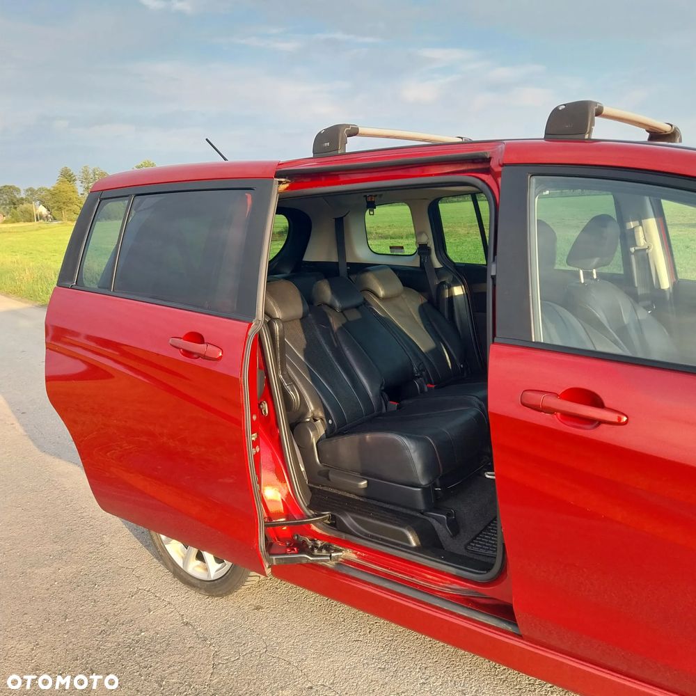 Mazda 5 - 17