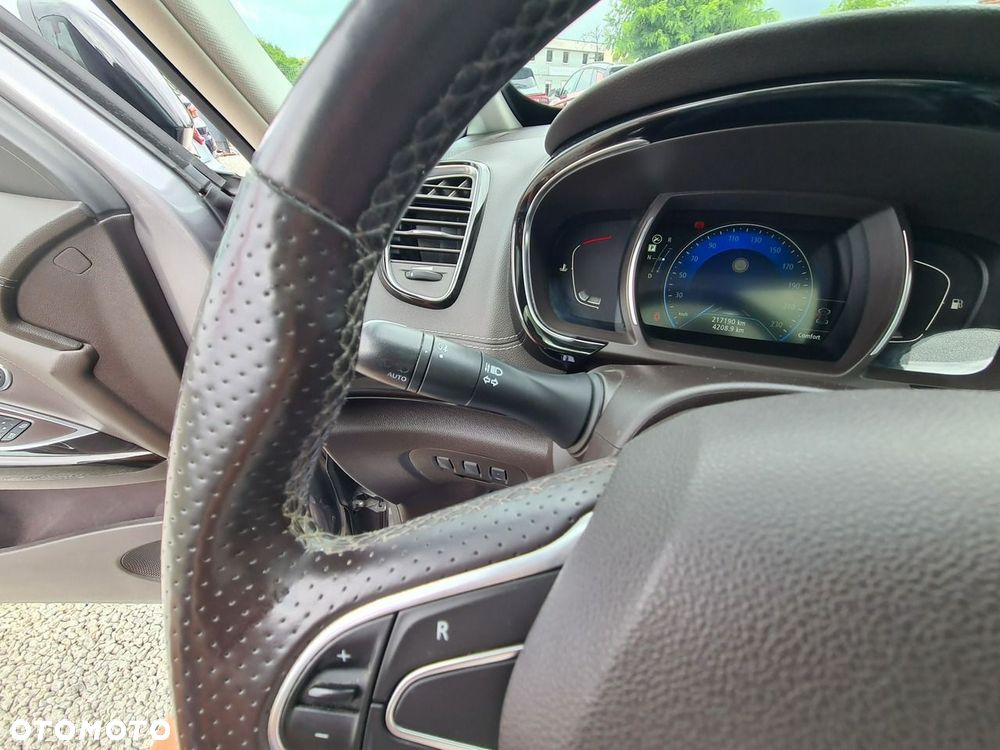 Renault Espace 1.6 dCi Energy Initiale Paris EDC 7os - 20