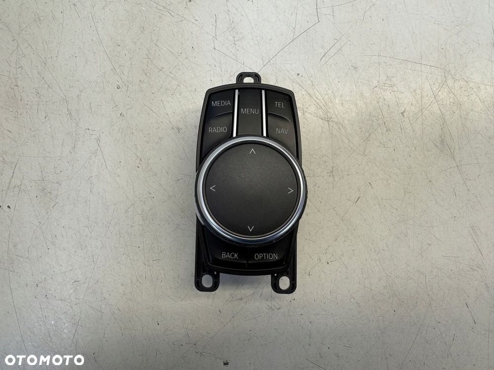 BMW F45 F46 PANEL KONTROLER IDRIVE 6829086
