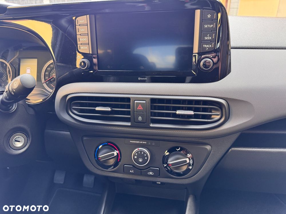 Hyundai i10 - 17