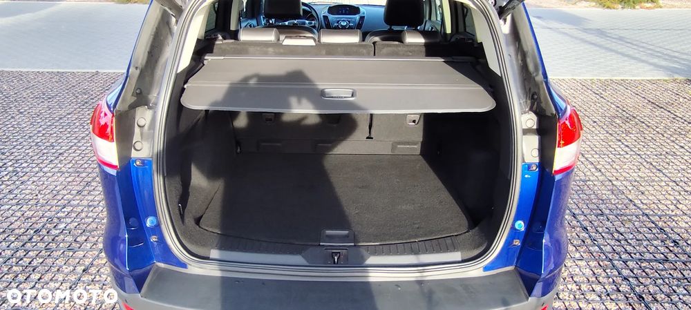 Ford Kuga 1.6 EcoBoost 2x4 Titanium - 12