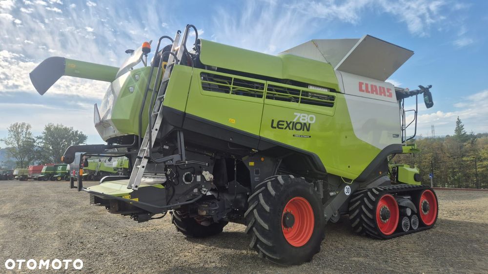 Claas Lexion 780TT z hederem - 18