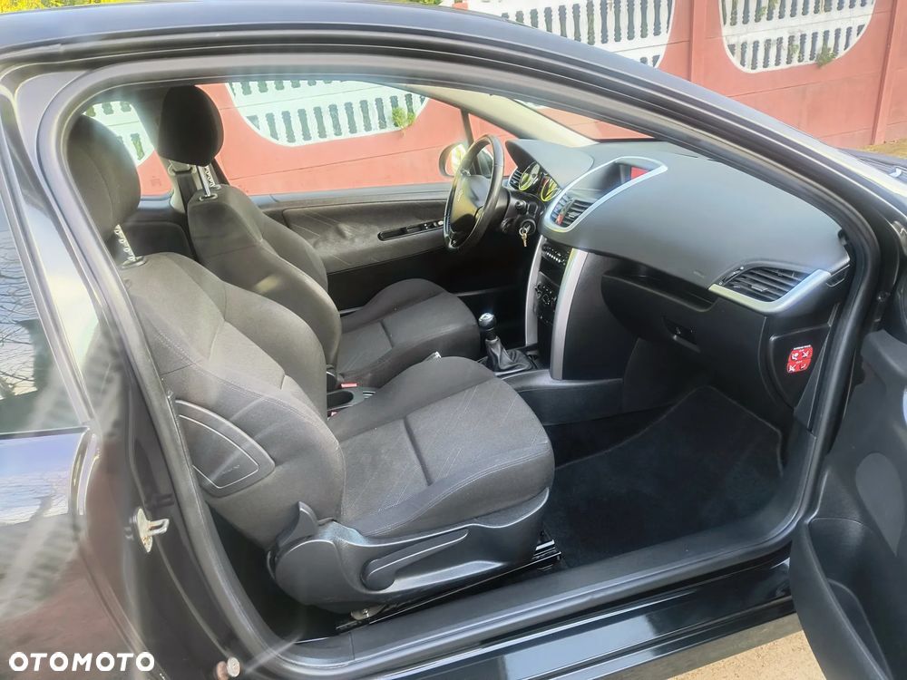 Peugeot 207 110 HDi FAP (Blue Lion) Platinum - 9