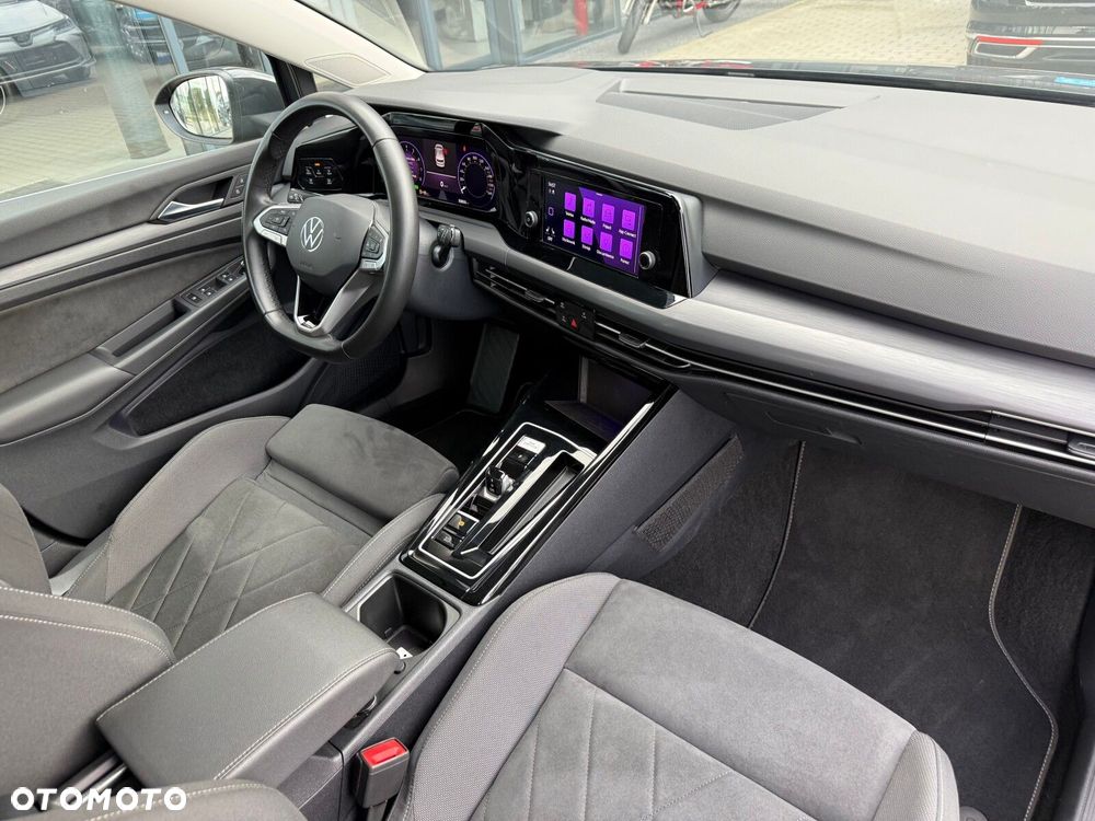 Volkswagen Golf - 18