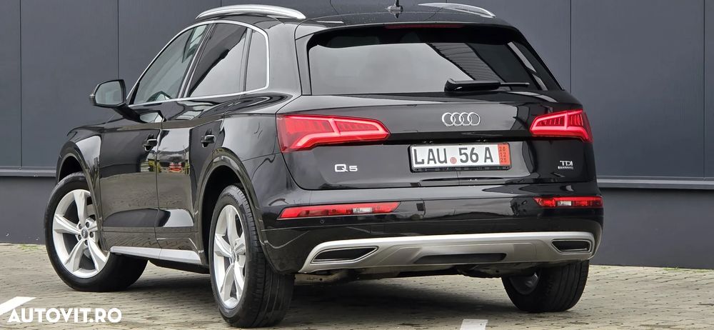 Audi Q5 2.0 40 TDI quattro S tronic Design - 11