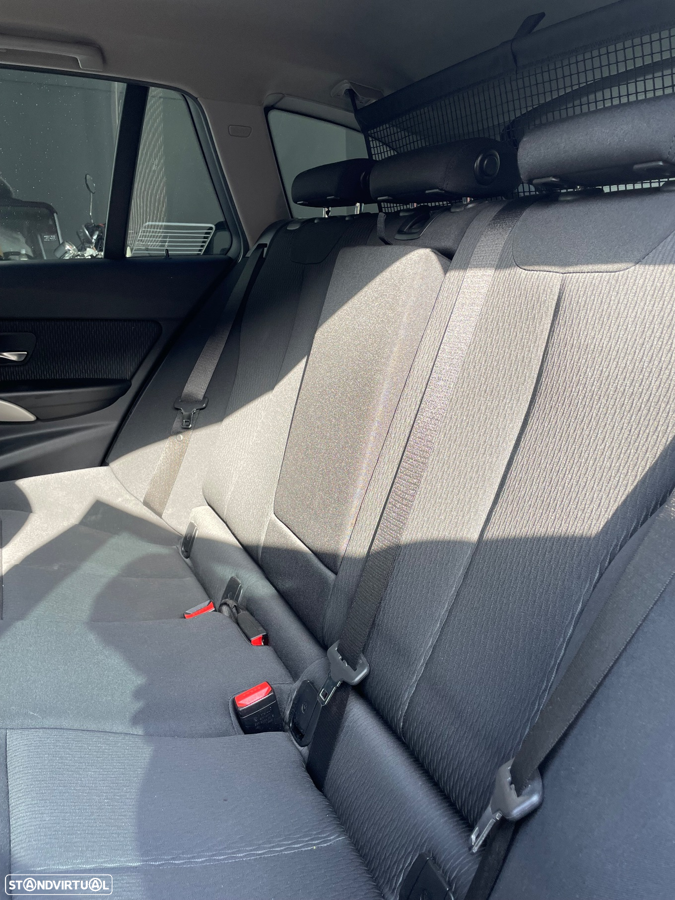 BMW 320 d Touring Aut. Sport Line - 13