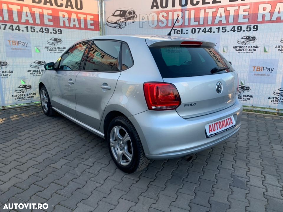 Volkswagen Polo 1.4 DSG Comfortline - 4