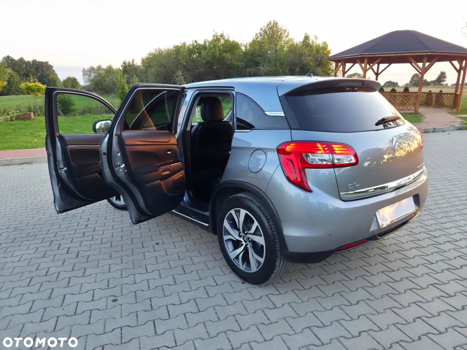 Citroën C4 Aircross 1.6 HDi STT 4x2 Exclusive - 23