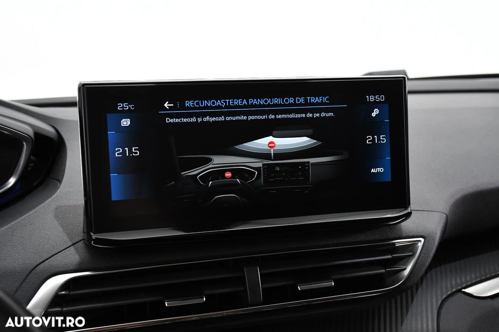 Peugeot 3008 1.2 PureTech 130 EAT8 Allure Pack - 31