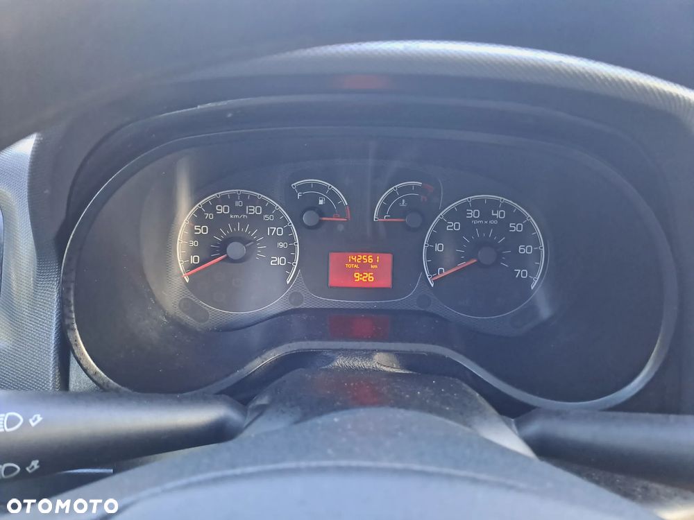 Fiat Doblo 1.3 M-jet 90KM Klima Blaszak - 17
