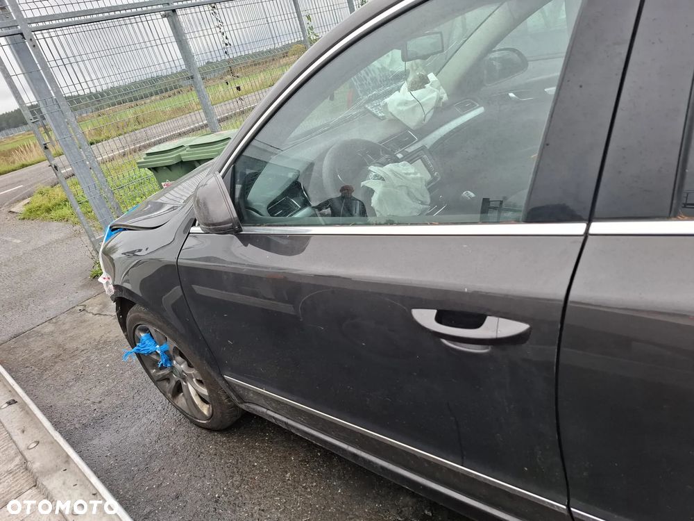 drzwi lewe przód przednie skoda superb II 9203 - 1