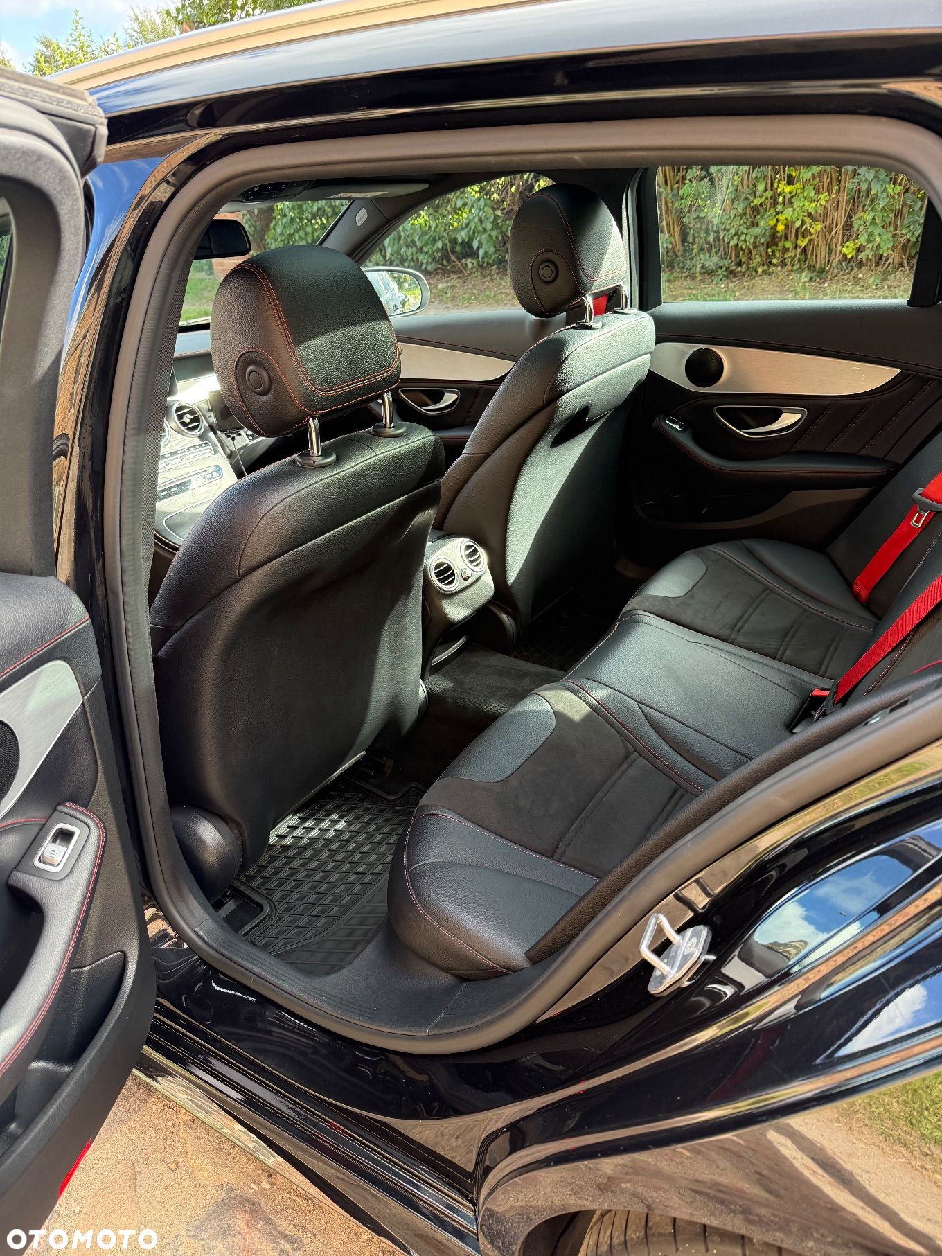 Mercedes-Benz Klasa C AMG 43 4Matic T 9G-TRONIC - 17