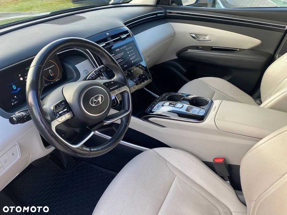 Hyundai Tucson 1.6 T-GDi 48V Platinum 4WD DCT - 28