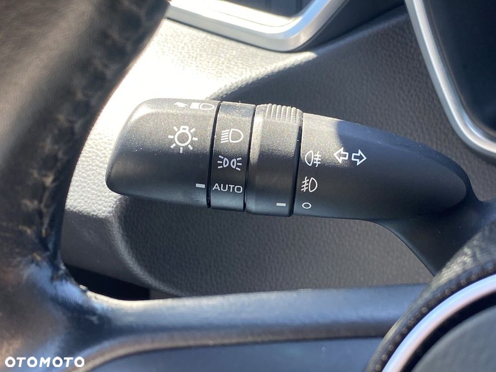 Toyota Corolla - 18