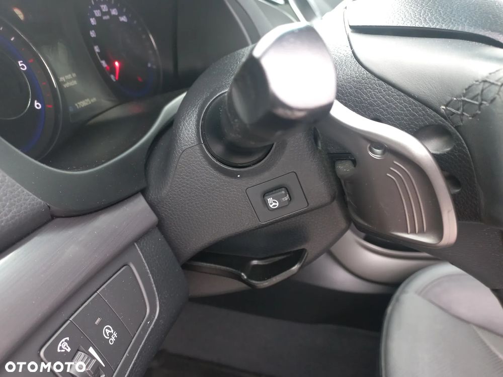 Hyundai i40 1.7 CRDi BlueDrive Premium DCT - 30