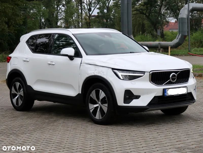 Volvo XC 40 T2 Essential - 8