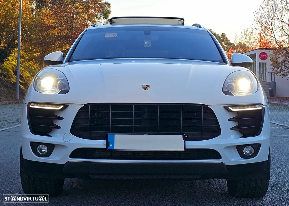 Porsche Macan S - 39