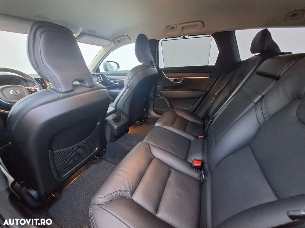 Volvo V90 V90CC D5 AWD PRO - 22
