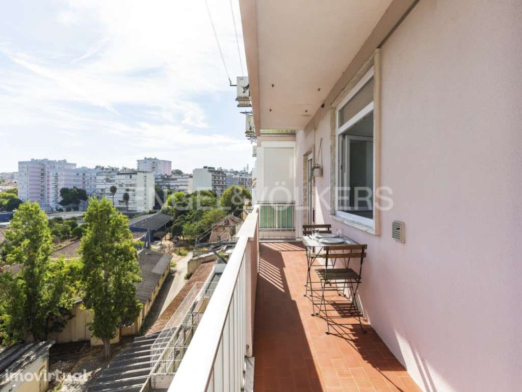 Excelente apartamento T3 em Benfica para arrendamento - Grande imagem: 4/34