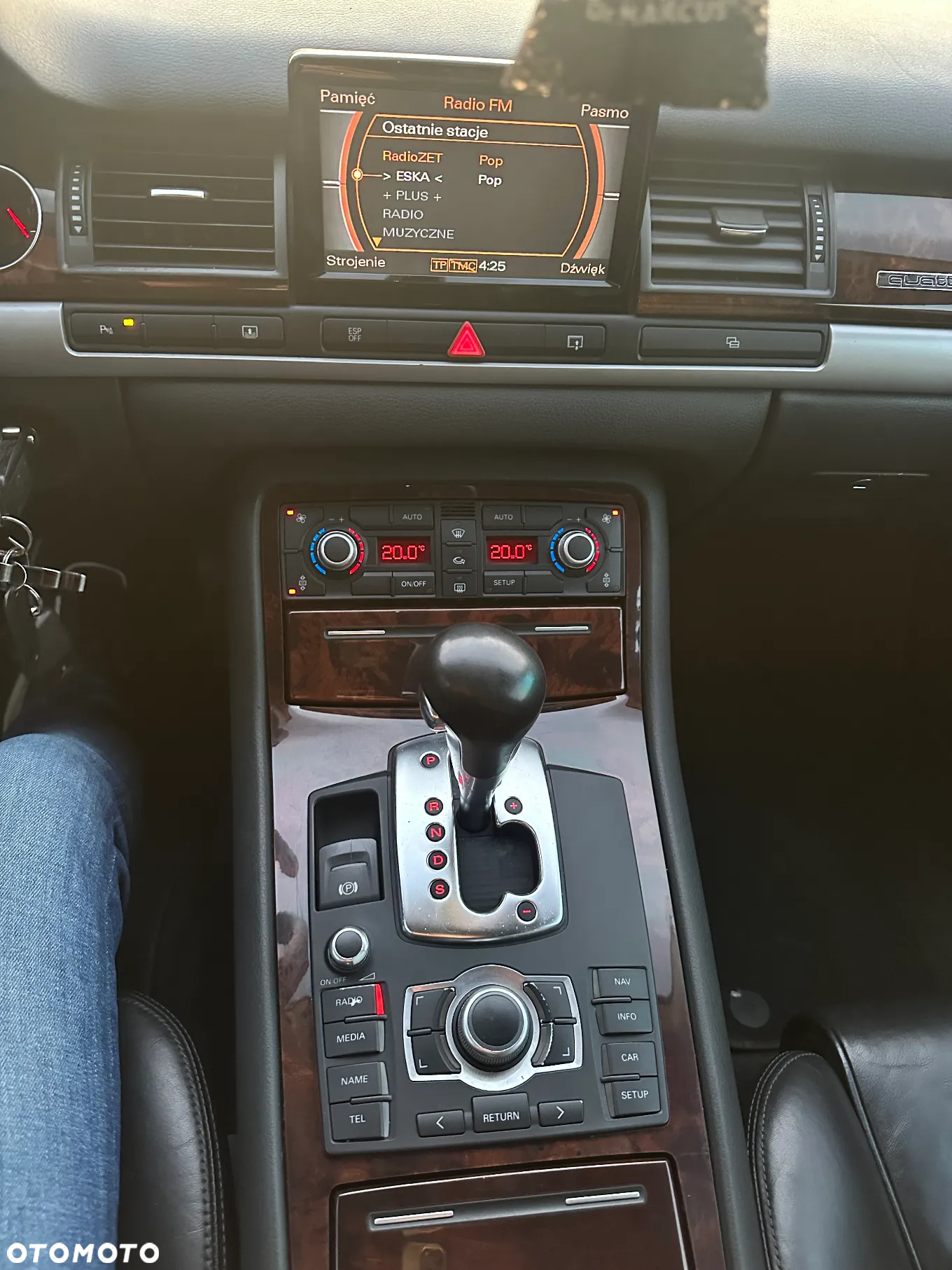 Audi A8 3.0 TDI Quattro - 36