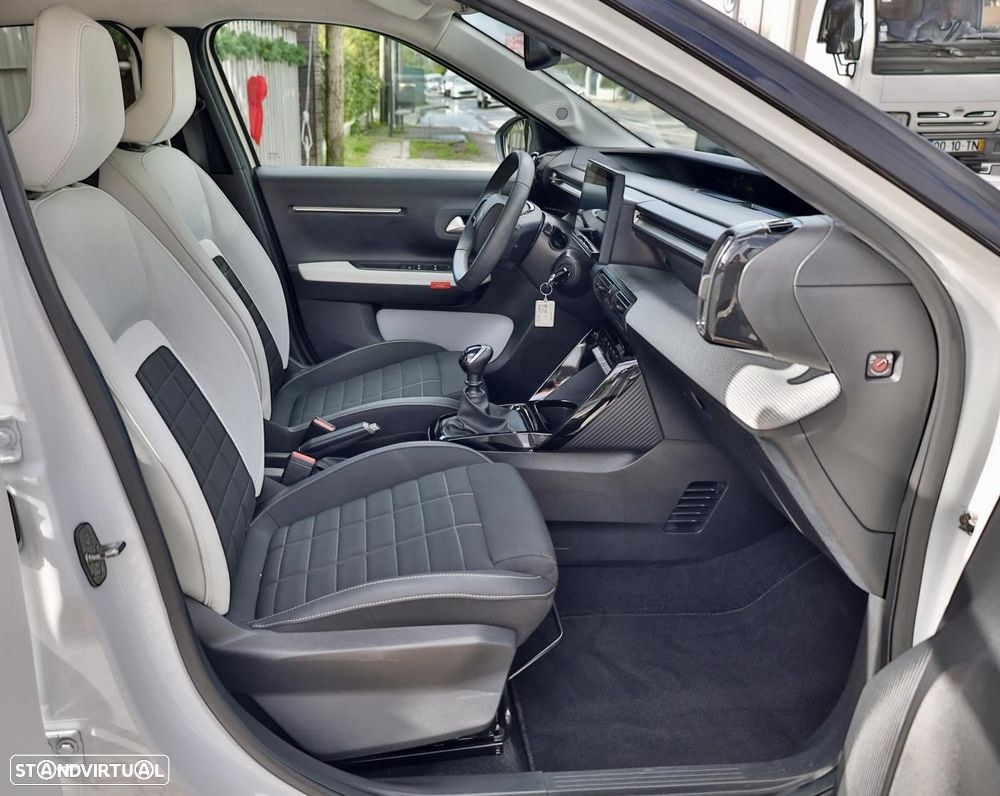 Citroën C3 1.2 Turbo Max - 4