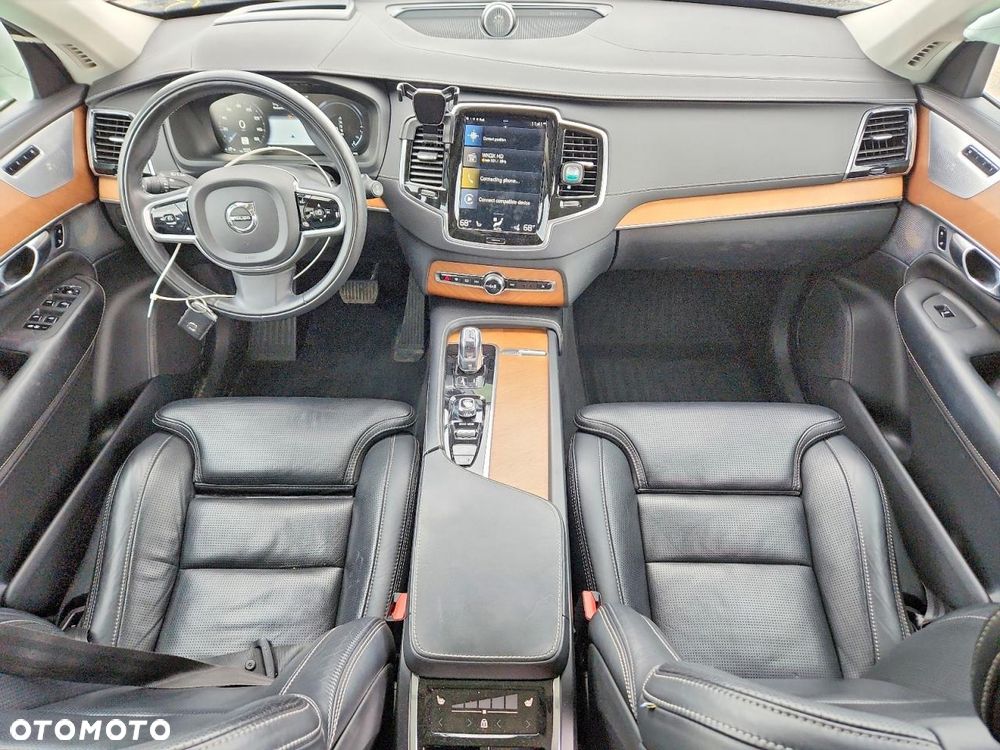Volvo XC 90 T8 AWD Recharge Geartronic Inscription Edition - 9