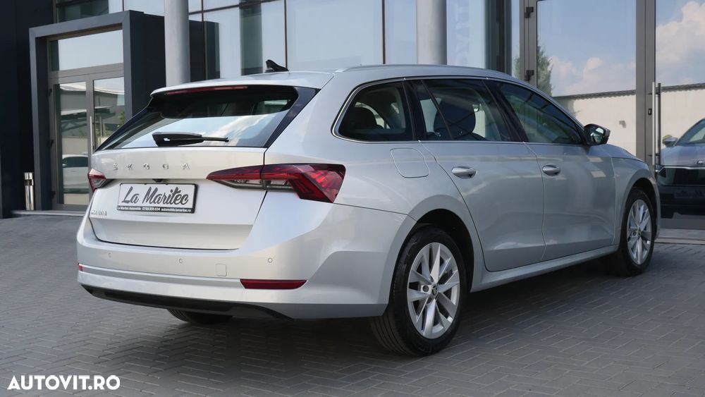 Skoda Octavia 2.0 TDI STYLE DSG - 10