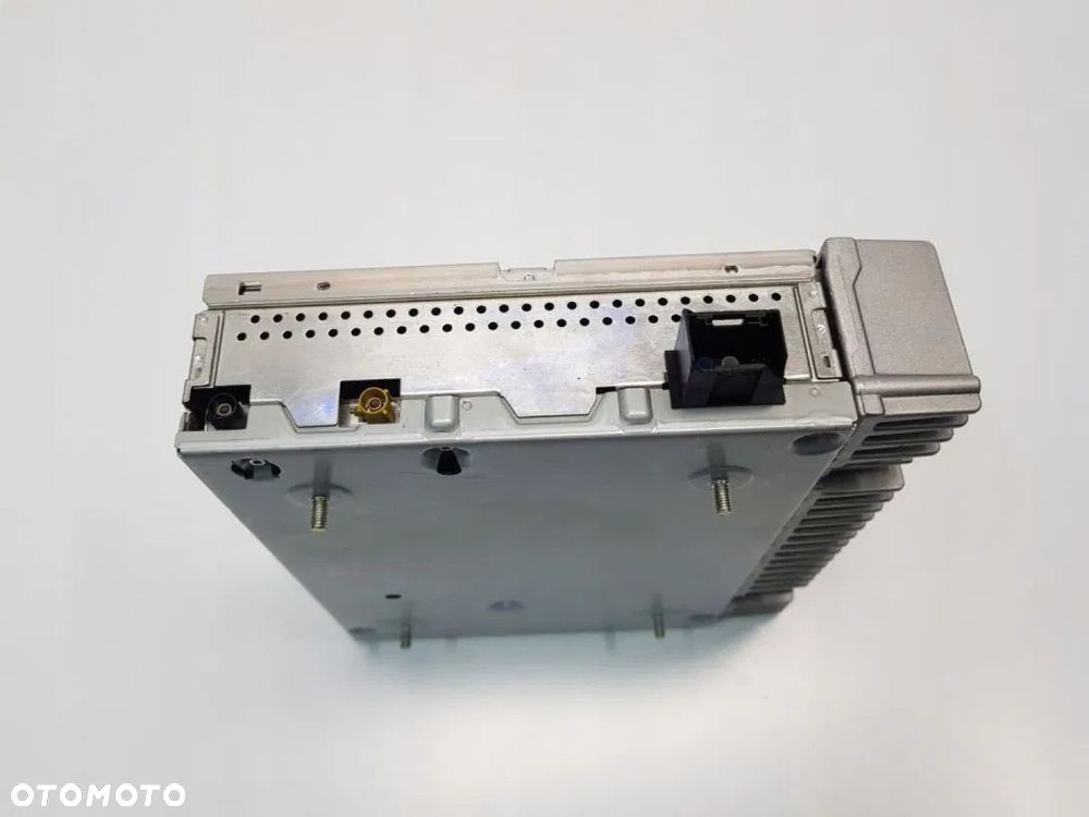 WZMACNIACZ BECKER MERCEDES CLS W211 A2118701789 - 3