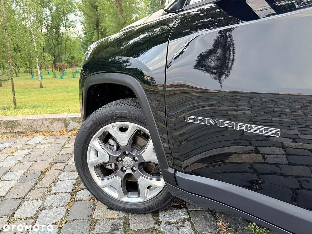Jeep Compass 2.4I 4x4 CVT Limited - 3
