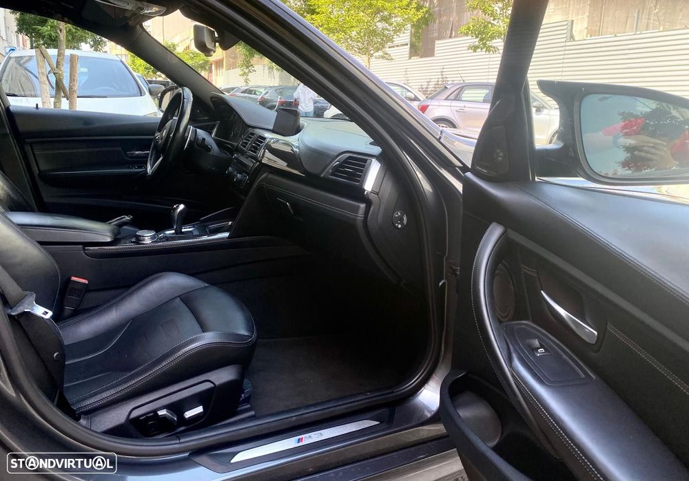 BMW M3 Auto - 27