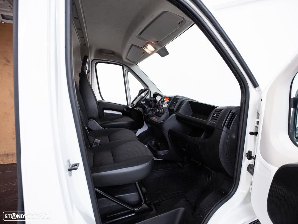 Peugeot Boxer 2.2 BlueHDi 335 L3H2 Premium c/IVA - 11