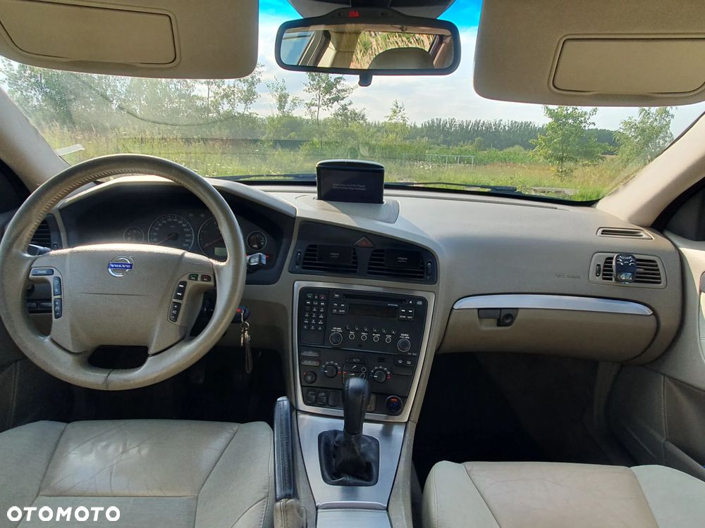 Volvo V70 2.4D5 - 22