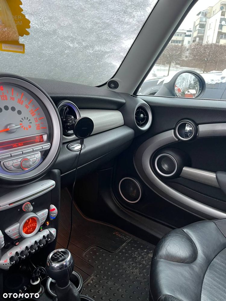 MINI Cooper S Standard - 4