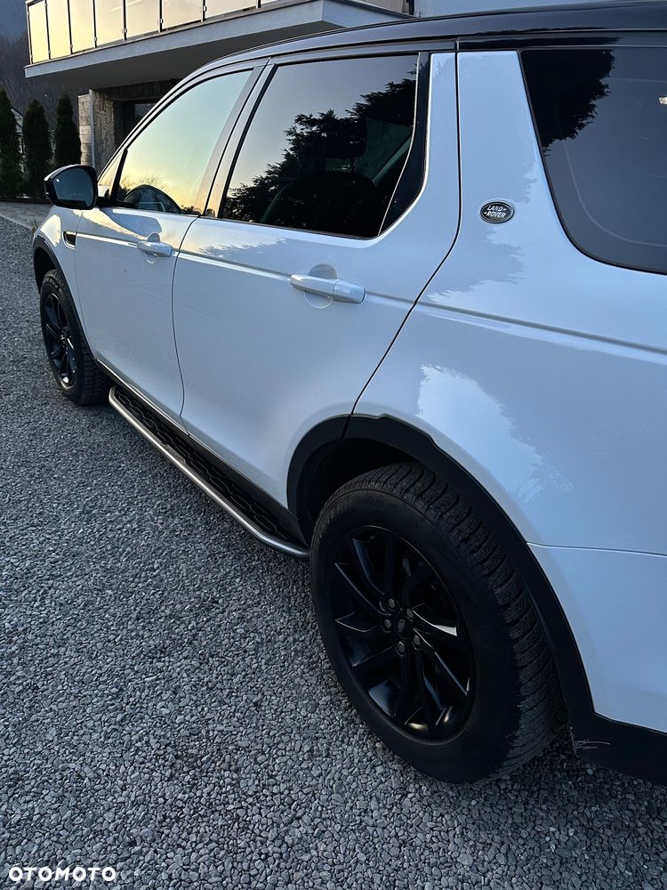 Land Rover Discovery Sport 2.0 Si4 HSE Luxury - 25