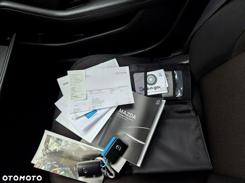 Mazda 3 SKYACTIV-D 1.8 - 24