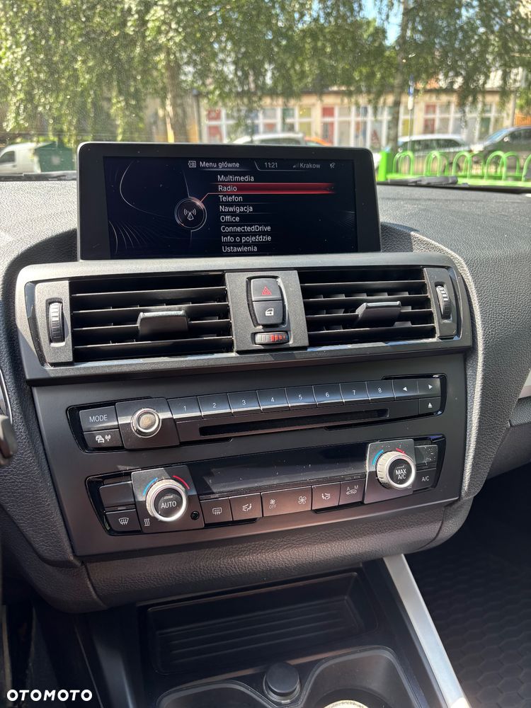 BMW Seria 1 116d EfficientDynamics - 13