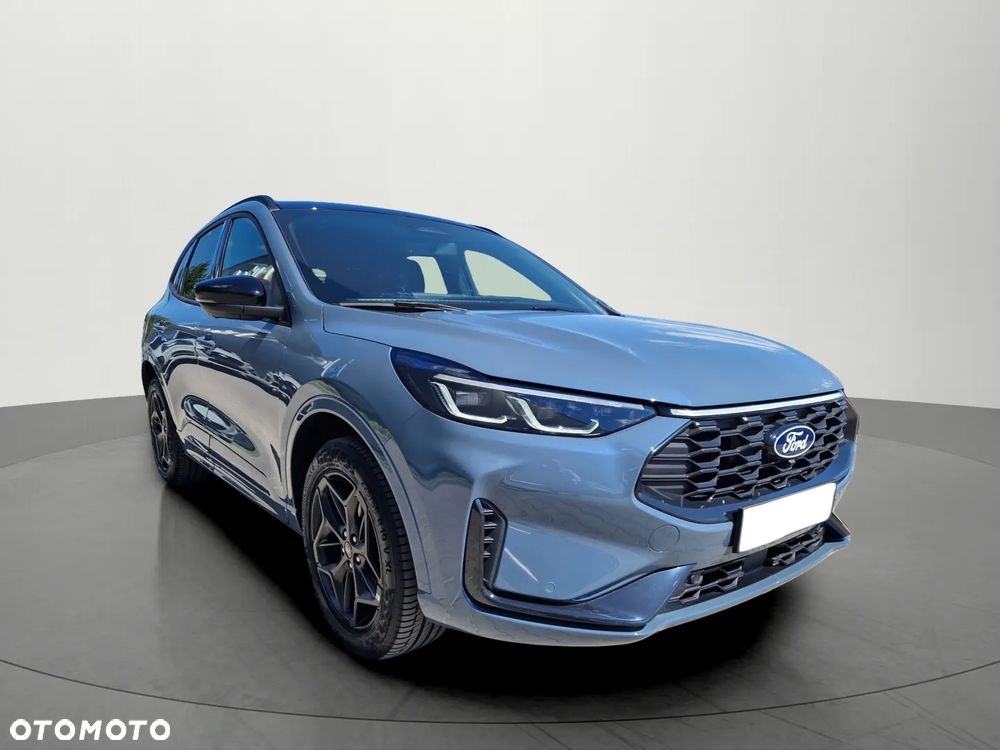 Ford Kuga - 3